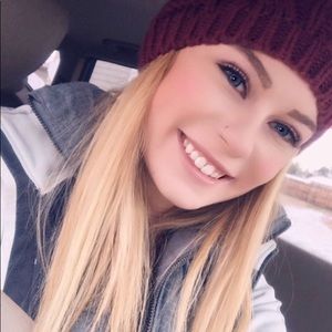 Meet your Posher, Erin